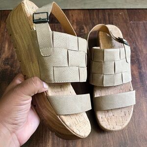 Korks Fraya Platform Sandal